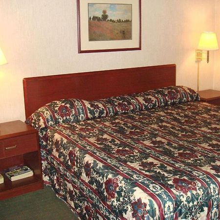 Fairborn Hotel And Inn Экстерьер фото
